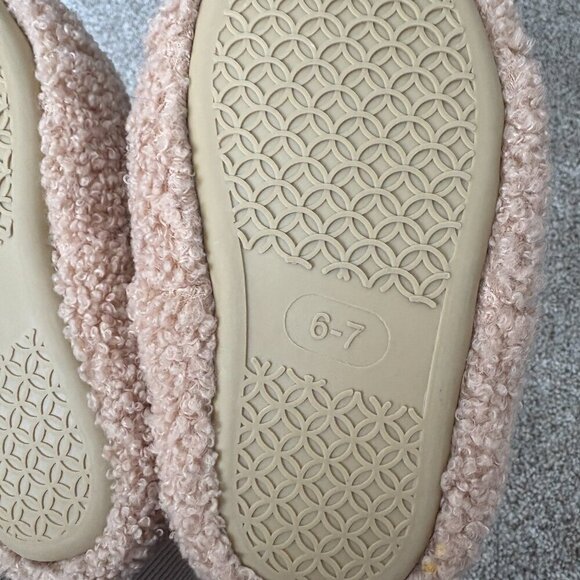 Joe Fresh teddy bear slippers Tan Size S (6-7) Booties - Picture 5 of 8